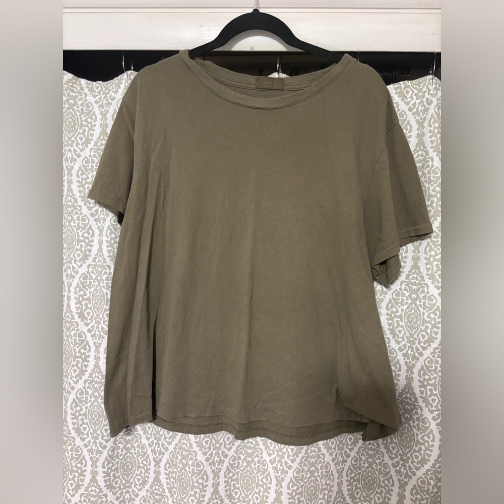 NUUDS olive everyday t